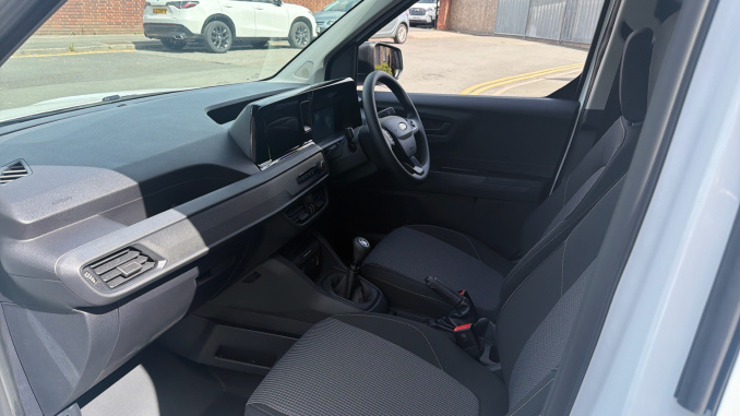 Ford Transit Courier Diesel 1.5 EcoBlue Trend Van - Image 13